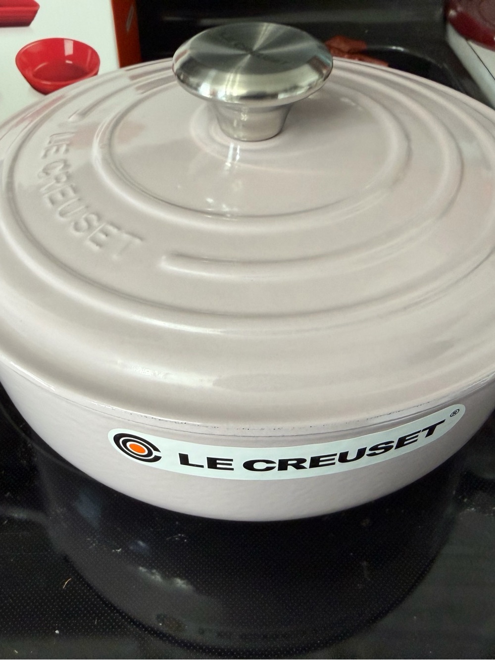 Le Creuset Round Dutch Oven - Shallot 3.5 Quarts